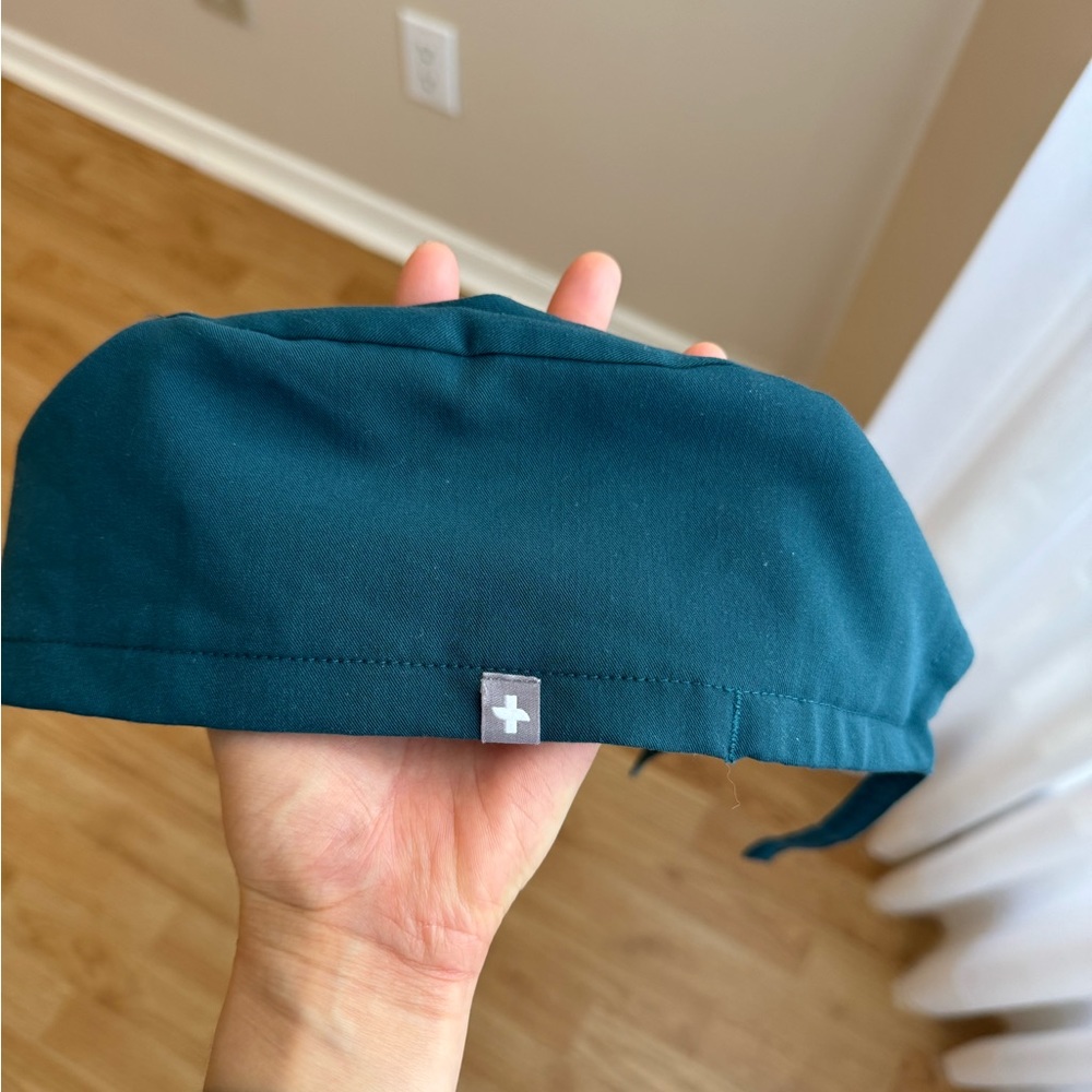 Figs Modern Scrub Cap: Caribbean Blue